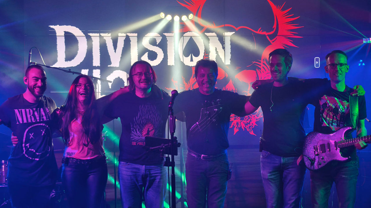 Division 42 live